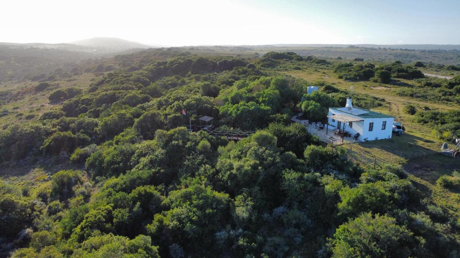 Ostrich Cottage At Les Wings Private Game Farm Groot-Jongensfontein Exterior photo